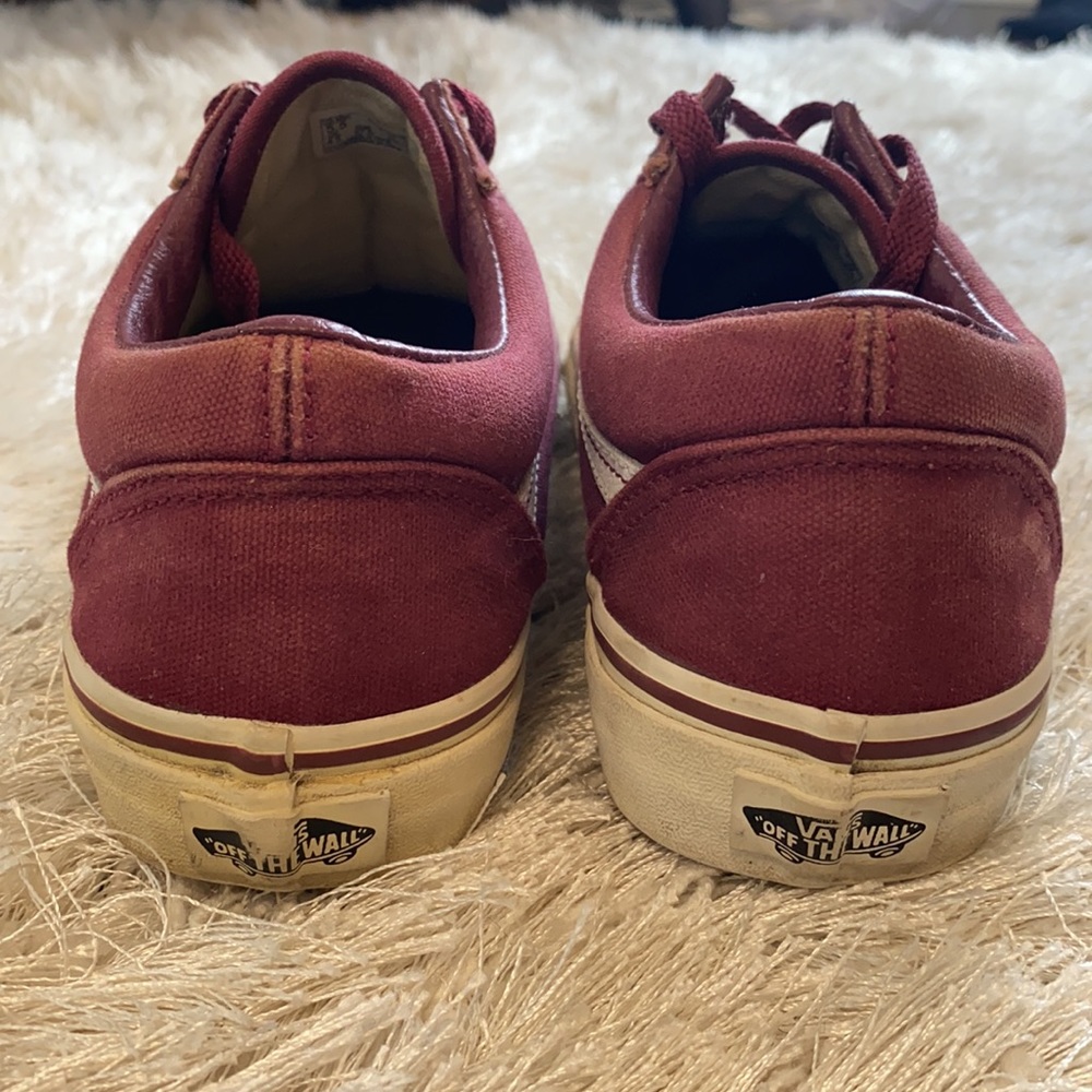 Vans - Picture 2 of 2